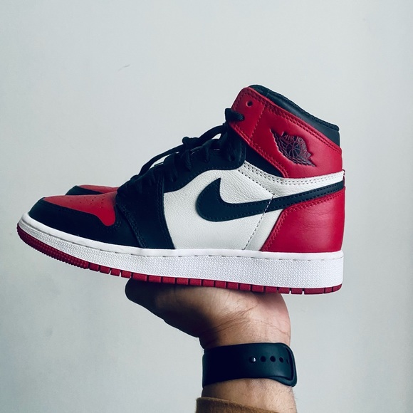 Jordan 1 Retro High “Bred Toe” - Picture 4 of 4
